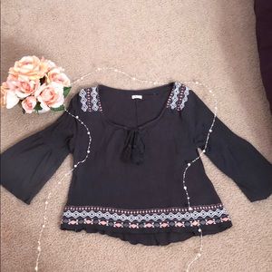 🌸HOLLISTER: Gray peasant top